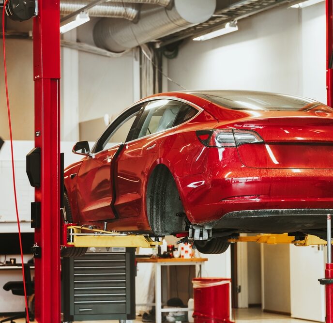 Vehicle lifting